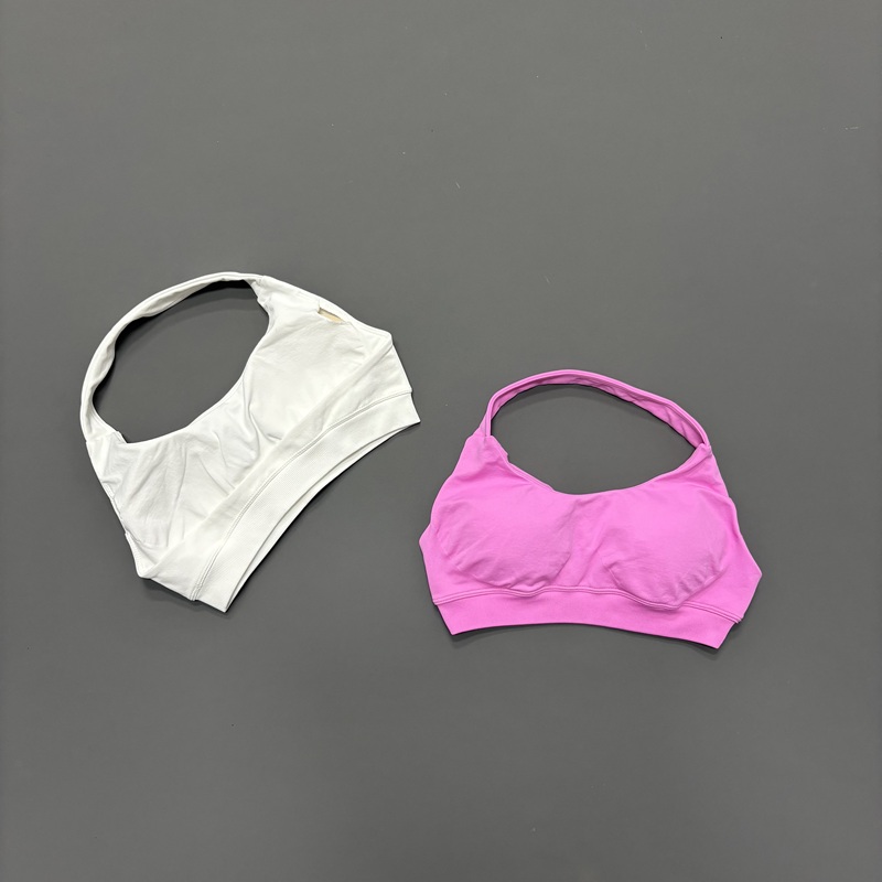 HISTELLO Seamless Halter Neck  - T Shirt Bra Seamless review and price